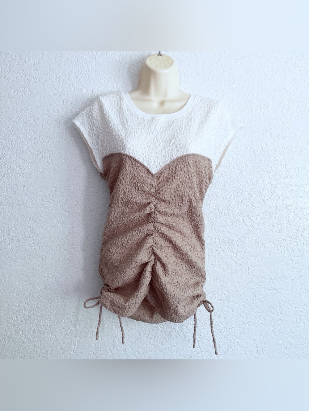 Anthropologie Maeve Two-Tone Ruched Corset Short Sleeve Top White Taupe Small